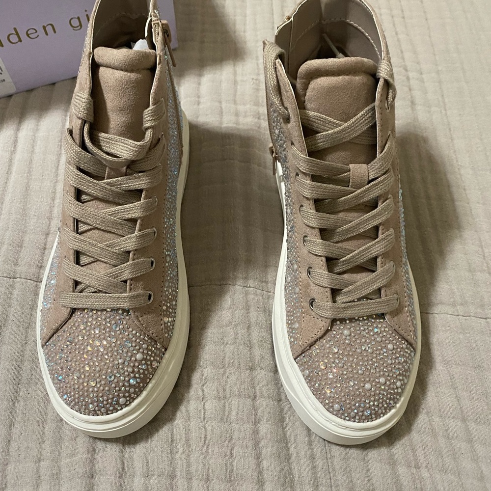 Madden Girl High Top sneakers, size 3, never worn, new in box